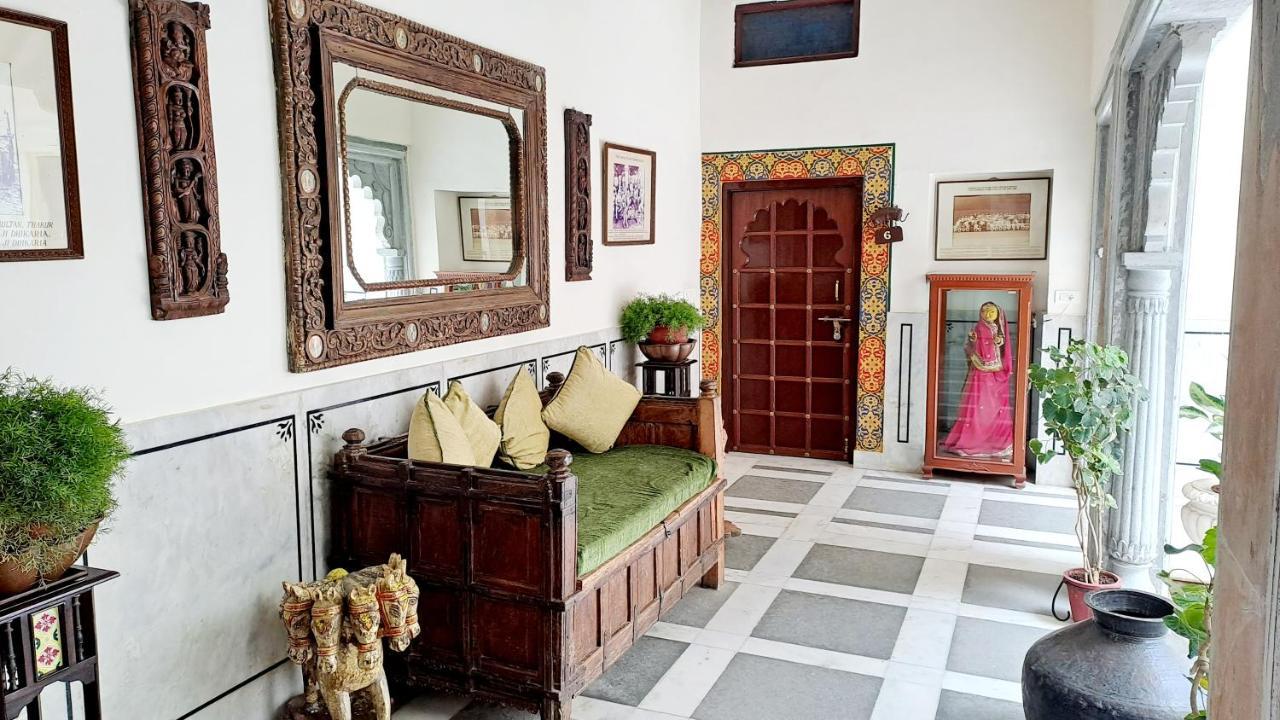 Hotel Mahendra Prakash Udaipur Exterior foto