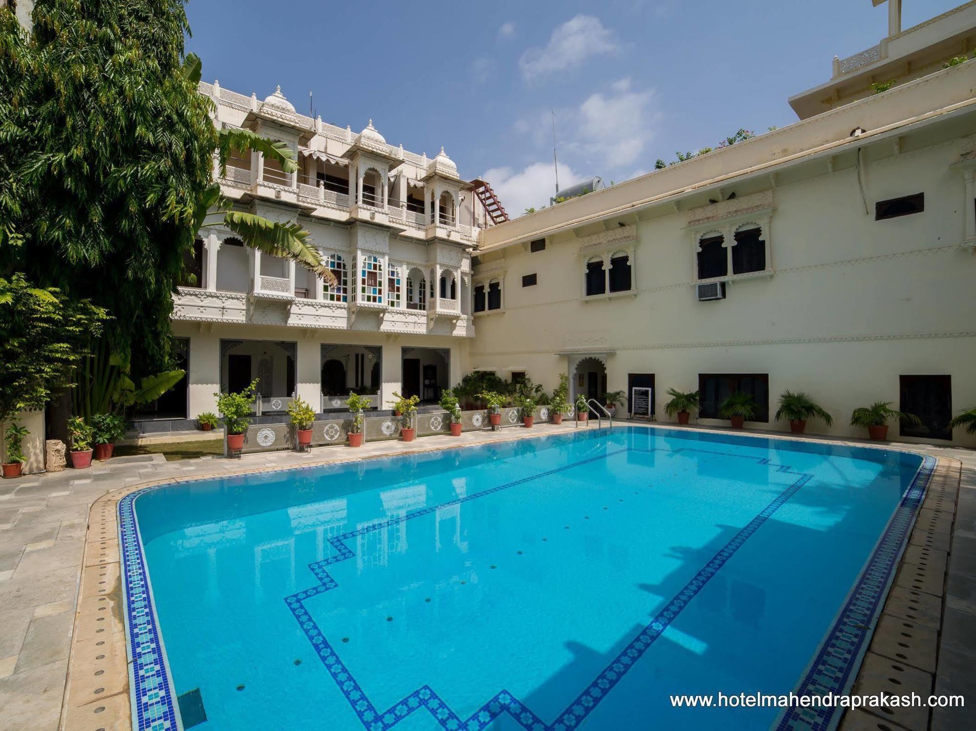Hotel Mahendra Prakash Udaipur Exterior foto