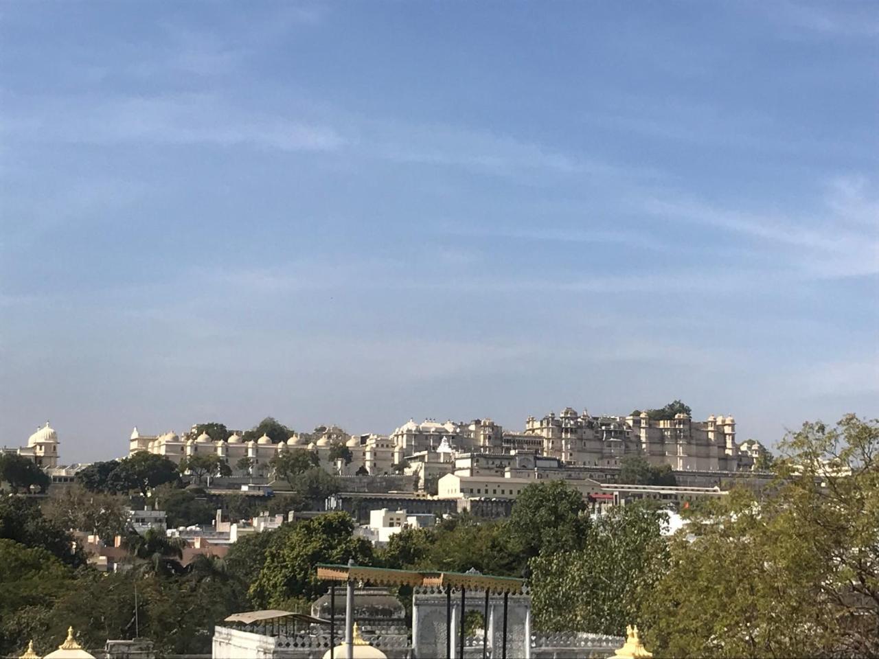 Hotel Mahendra Prakash Udaipur Exterior foto
